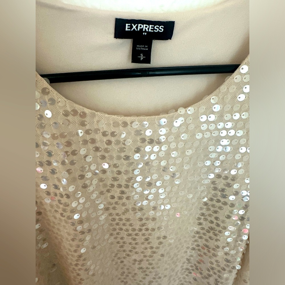 Glam deluxe! sequin cute Express top xs small